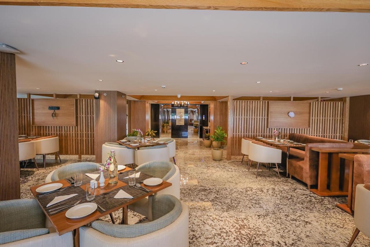 Regenta Dehradun By Royal Orchid Hotels Limited Exterior foto