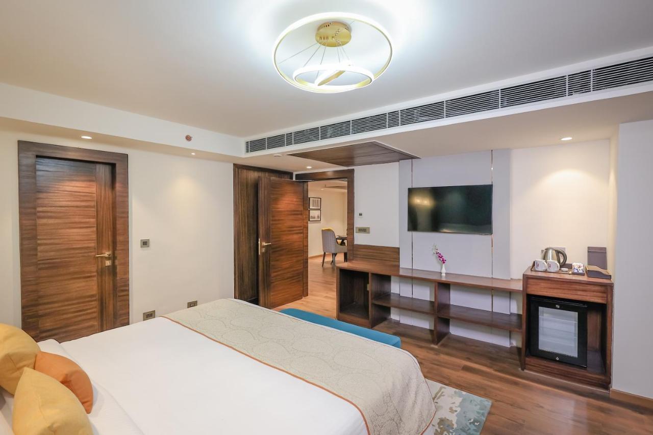 Regenta Dehradun By Royal Orchid Hotels Limited Exterior foto